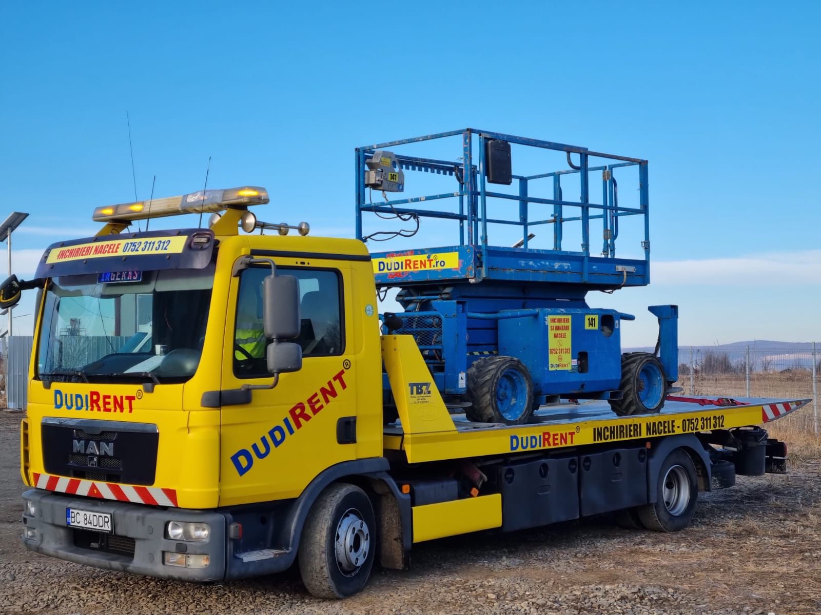 WhatsApp Image 2023-05-12 at 12.43.55.jpg